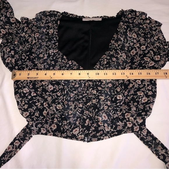 Pookie & Sebastian Black Floral Cropped Top Long Sleeve Zip Back Size Small - Picture 6 of 10